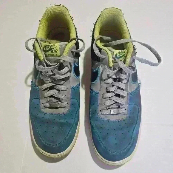 Nike Air Force 1 men's size 11.5. A little wear and tear. - Picture 1 of 7
